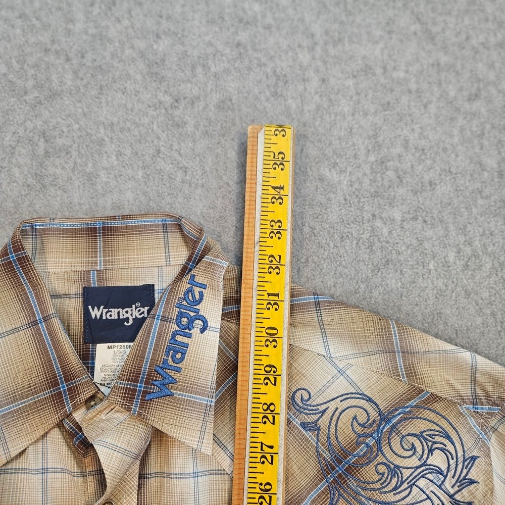 Wrangler Mens Plaid Western Pearl Snap Shirt Embroidered Rodeo Tan Blue L - Picture 12 of 16